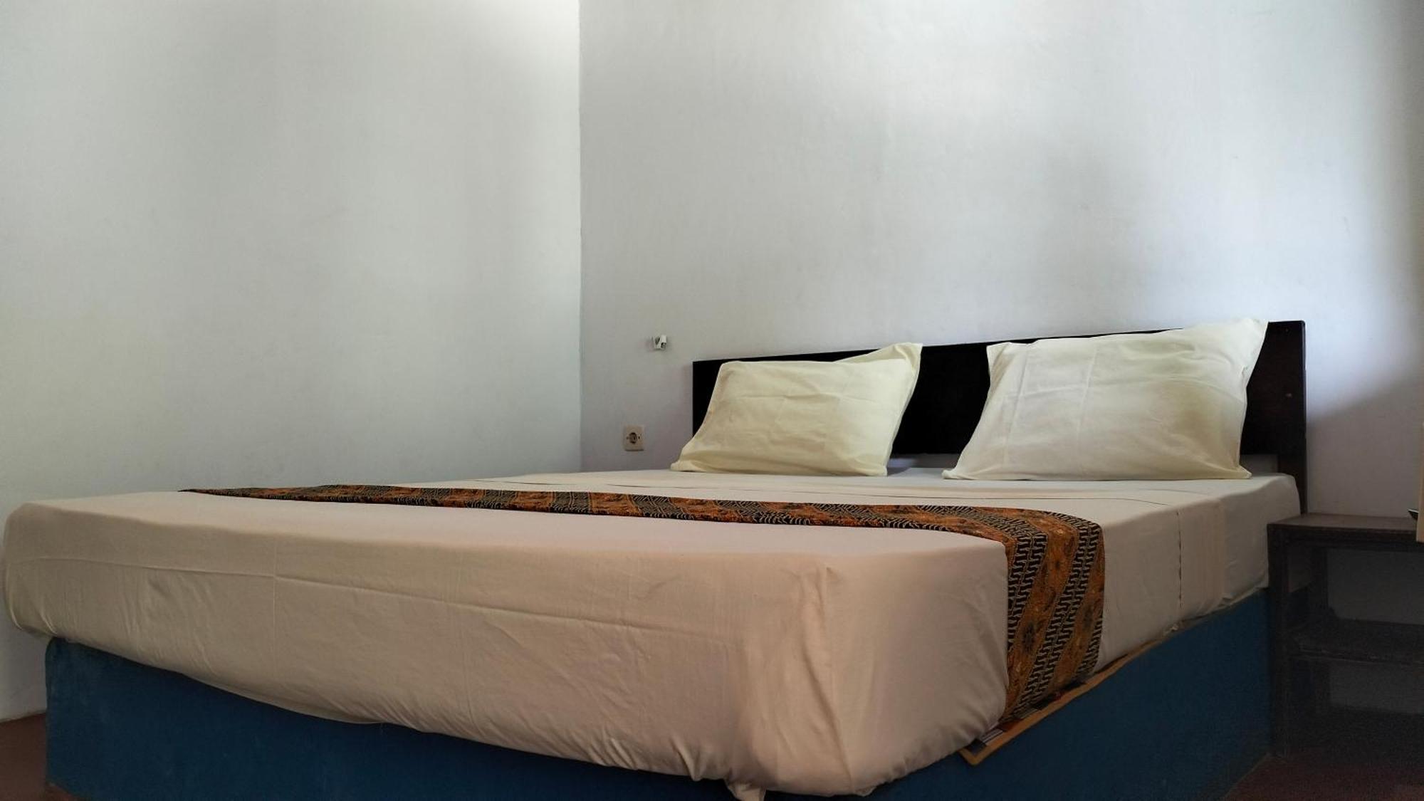 Palm Homestay Kuta Kuta  Ngoại thất bức ảnh