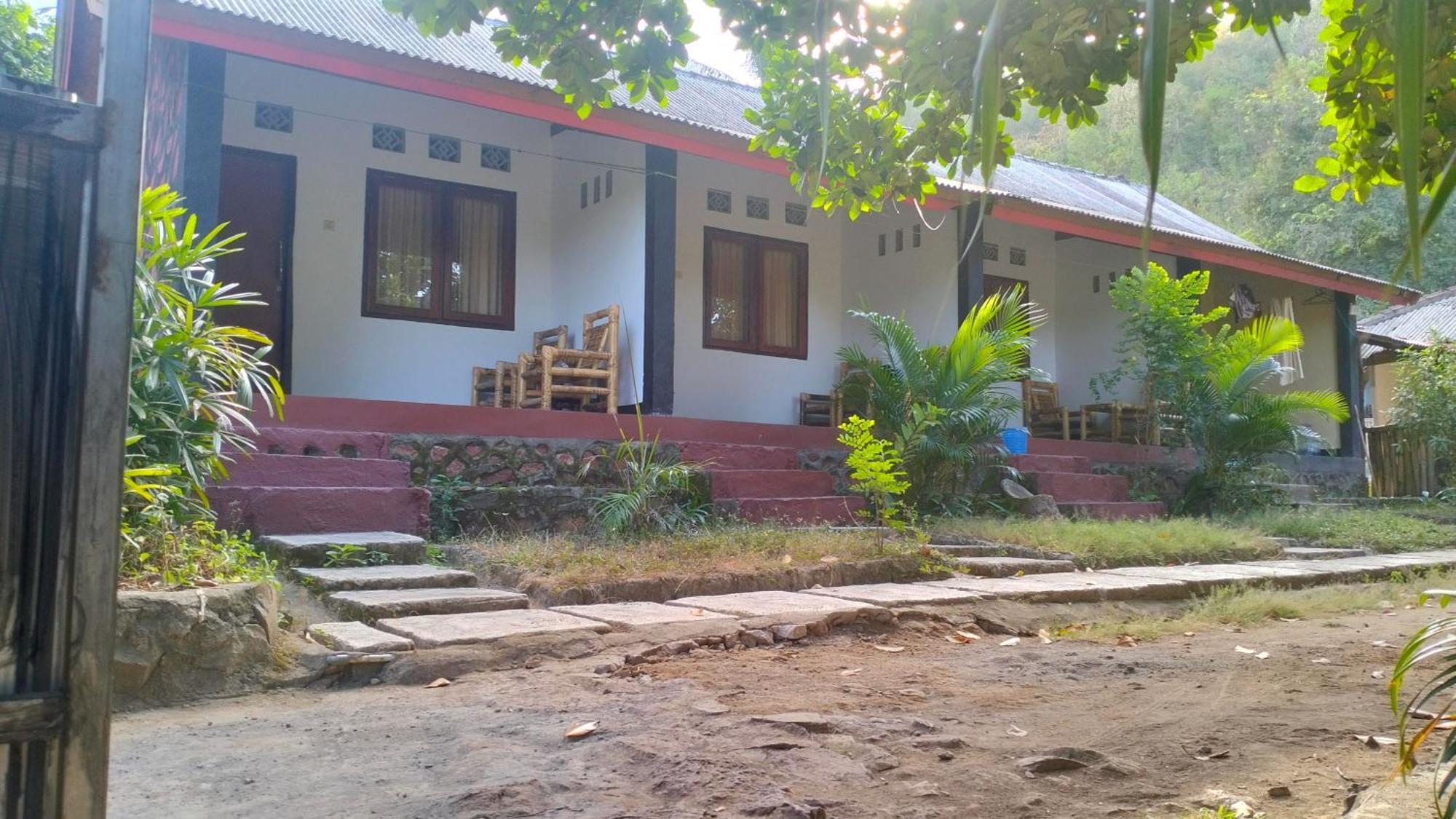 Palm Homestay Kuta Kuta  Ngoại thất bức ảnh